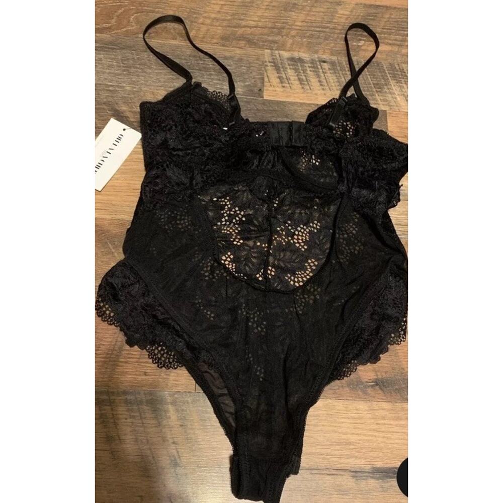 Oh La La‎ Cheri Paris Unlined Teddy Floral Lace 51-11053 (Size L, Black) - Picture 4 of 4